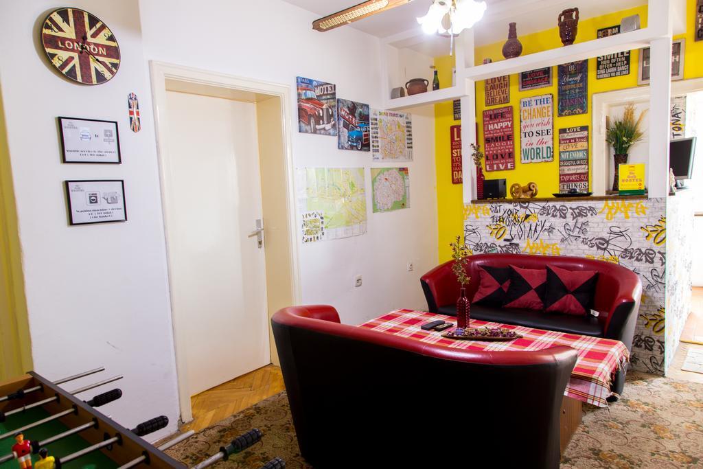 The Comfy Hostel Скоп'є Екстер'єр фото